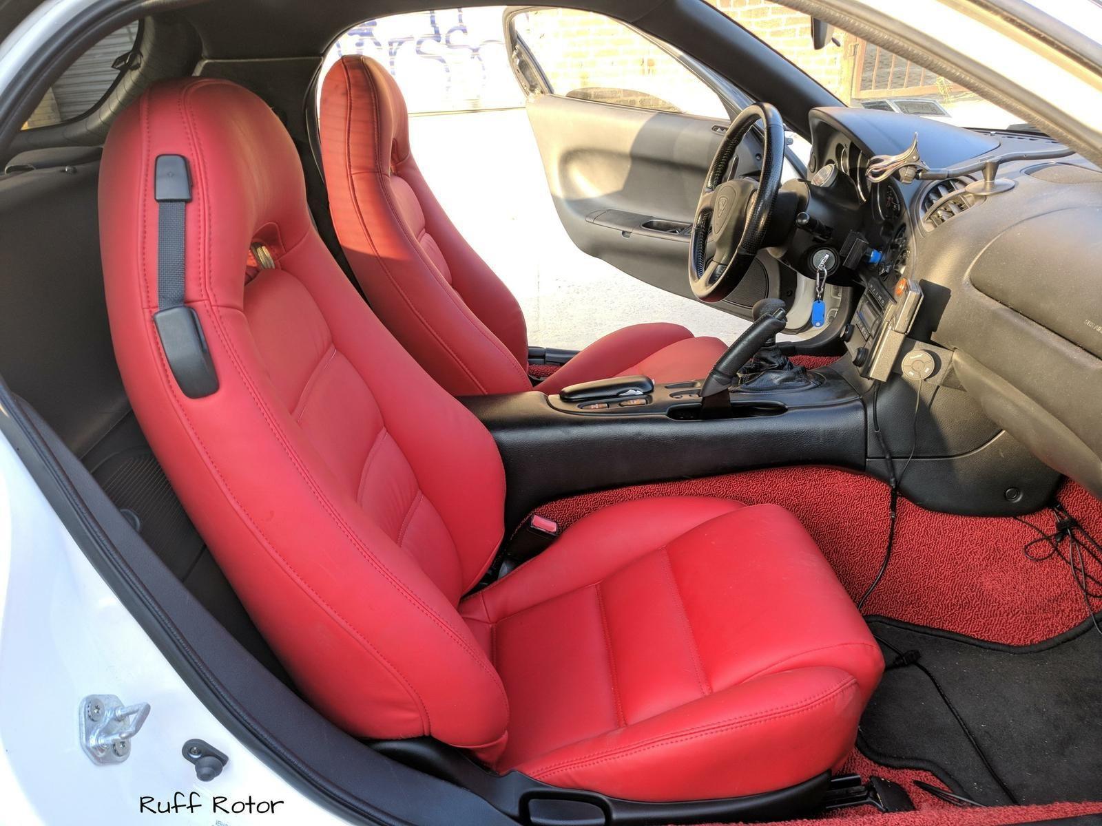 Website photo of aftermarket seat cover seller