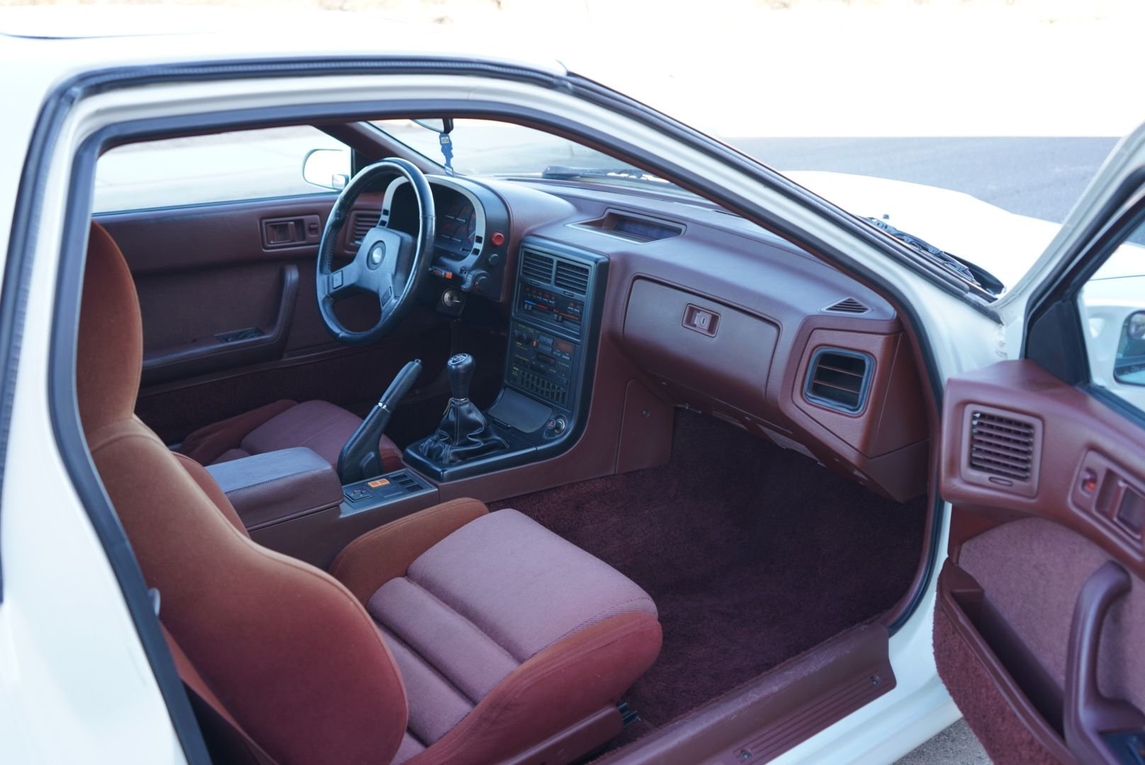 1987 Mazda RX-7 - 1987 Turbo II FOR SALE - Used - VIN JM1FC3329H0157165 - 149,135 Miles - Manual - White - Tucson, AZ 85747, United States