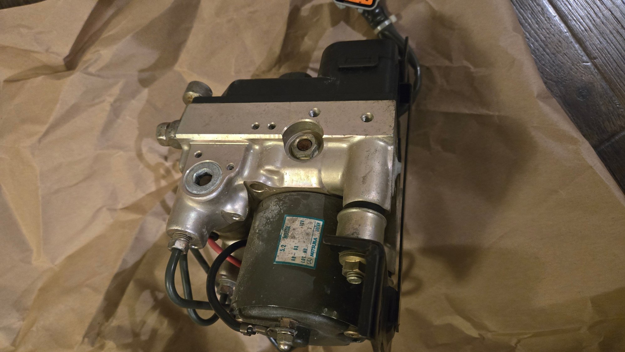 Brakes - RX7 1995 FD3S ABS Pump with Firewall Lines and Brackets - Used - 1993 to 1995 Mazda RX-7 - Lake Saint Louis, MO 63367, United States