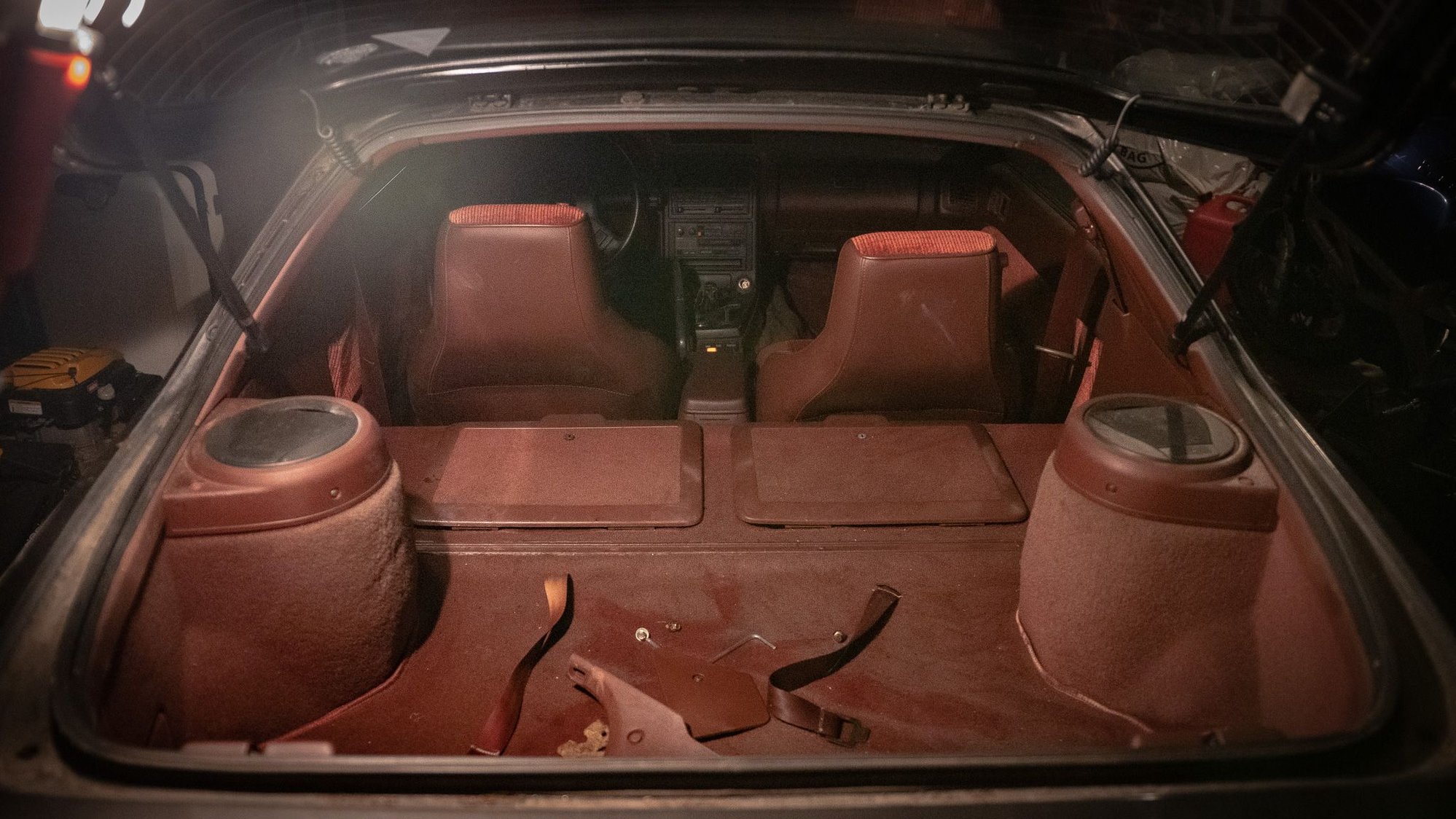 Interior/Upholstery - Looking to trade a 58,000 Mile Red interior for Black - Used - 1985 to 1992 Mazda RX-7 - Merrimack, NH 03054, United States