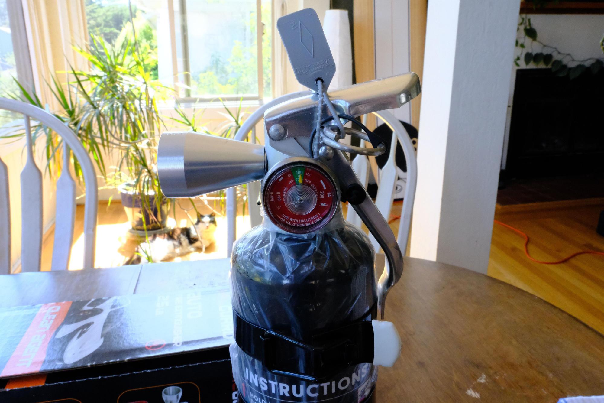 Miscellaneous - Brand new JP3 extinguisher mount + black H3R 2.5lbs extinguisher - New - 1993 to 1995 Mazda RX-7 - Santa Cruz, CA 95060, United States