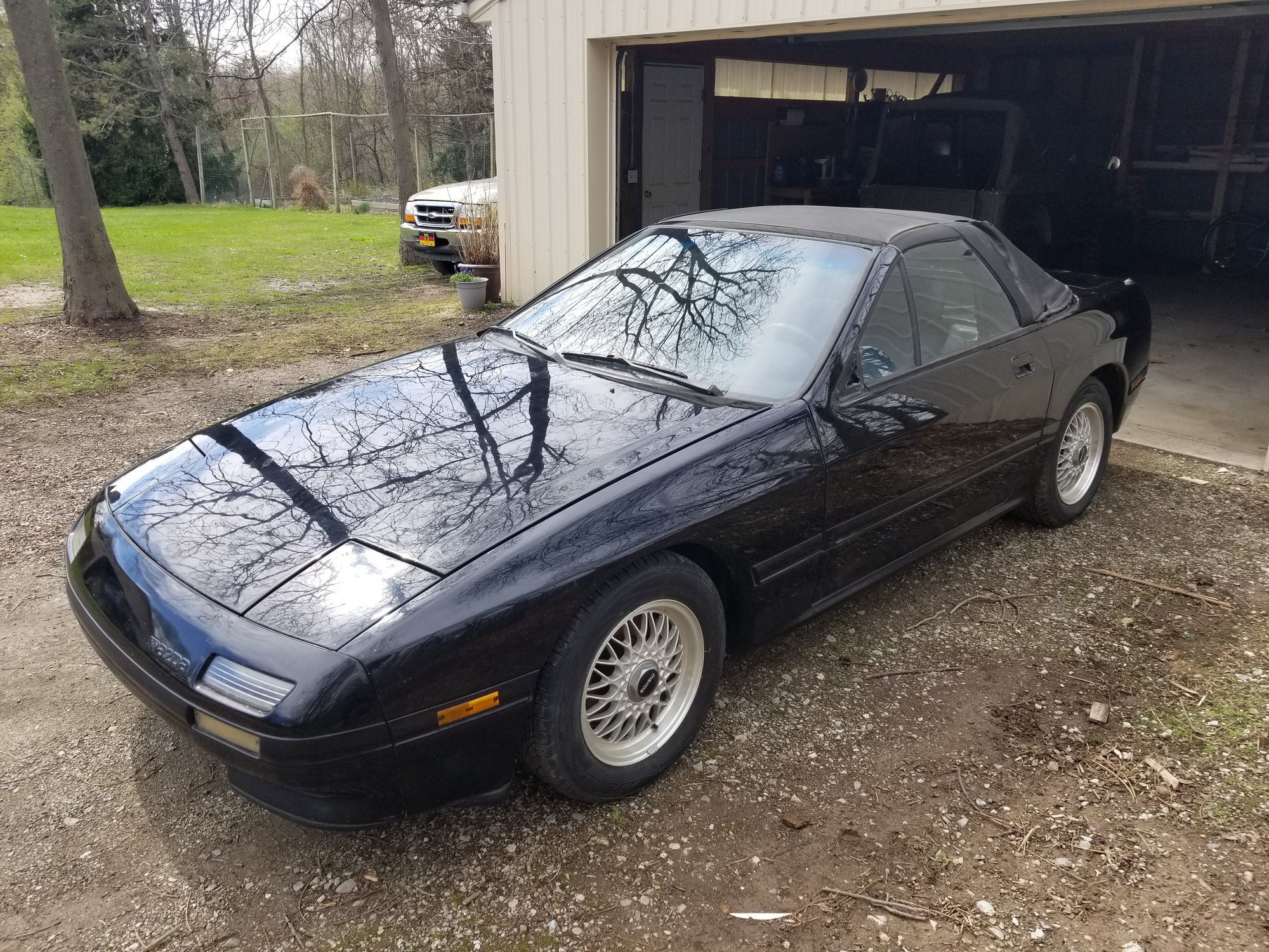 1990 Mazda RX-7 - 1990 Vert, all black - Used - VIN JM1FC352XL0713084 - 114,000 Miles - Other - 2WD - Automatic - Convertible - Black - Milford, MI 18381, United States