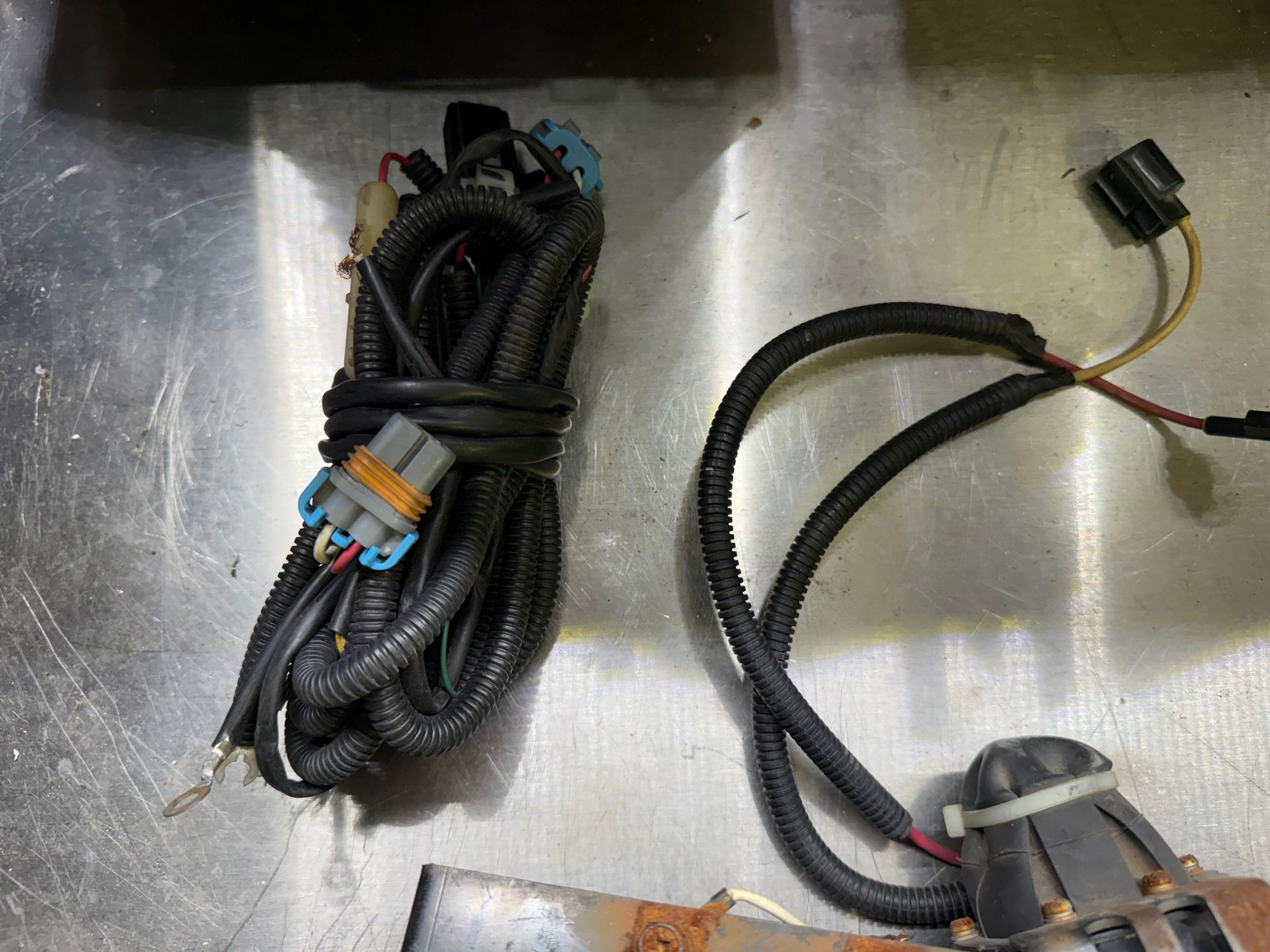 Lights - Feed bumper combo lights HID version - Used - -1 to 2027  All Models - Sparta, NJ 07871, United States