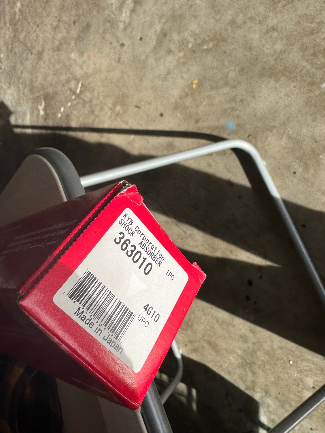 Next up was the front suspension. KYB Excel G, new strut mounts and dust boot/bump stops Here are the part numbers.