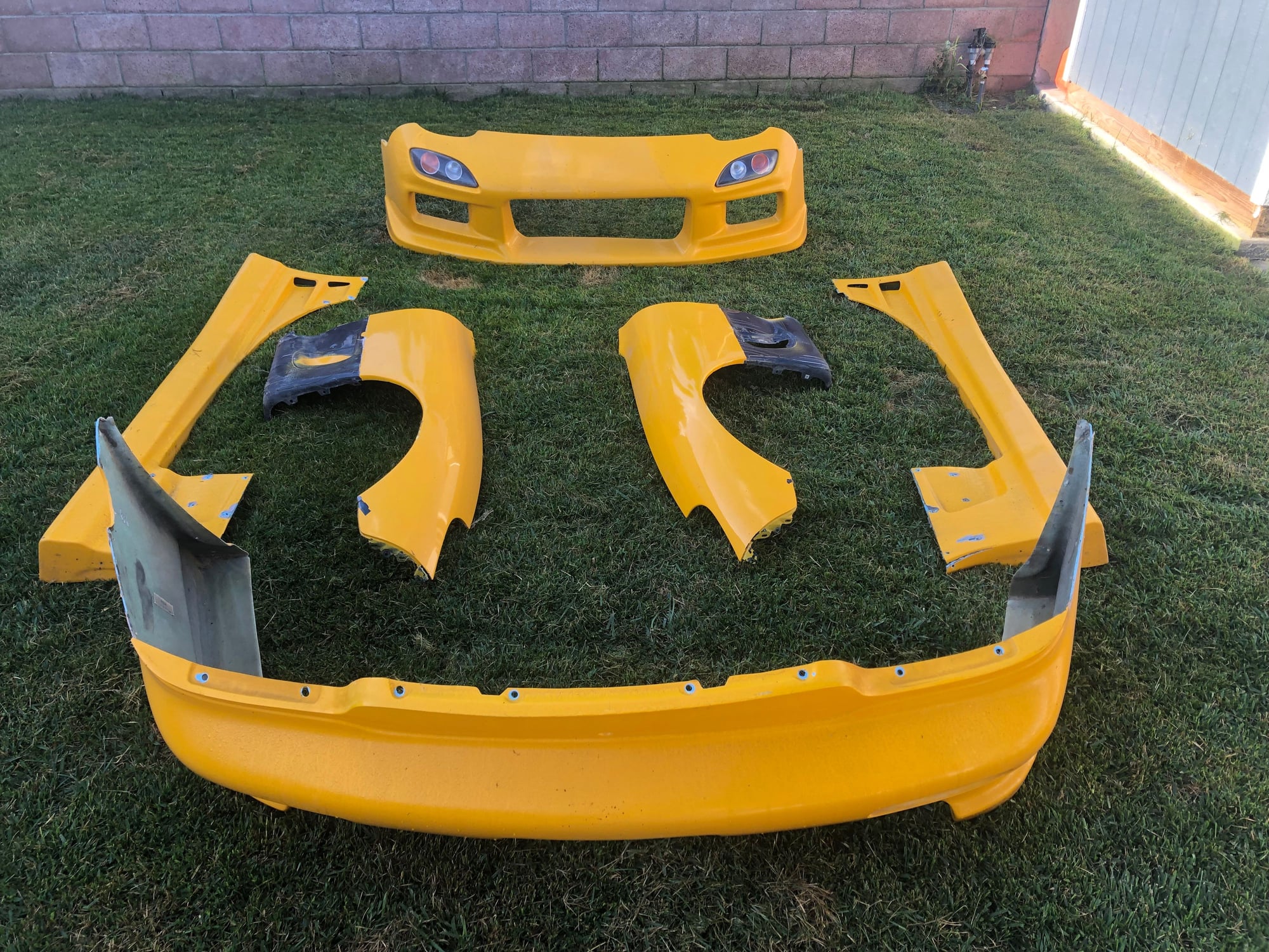 Exterior Body Parts - GTP International fiberglass body kit with OEM fenders - Used - 1993 to 2002 Mazda RX-7 - Long Beach, CA 90808, United States