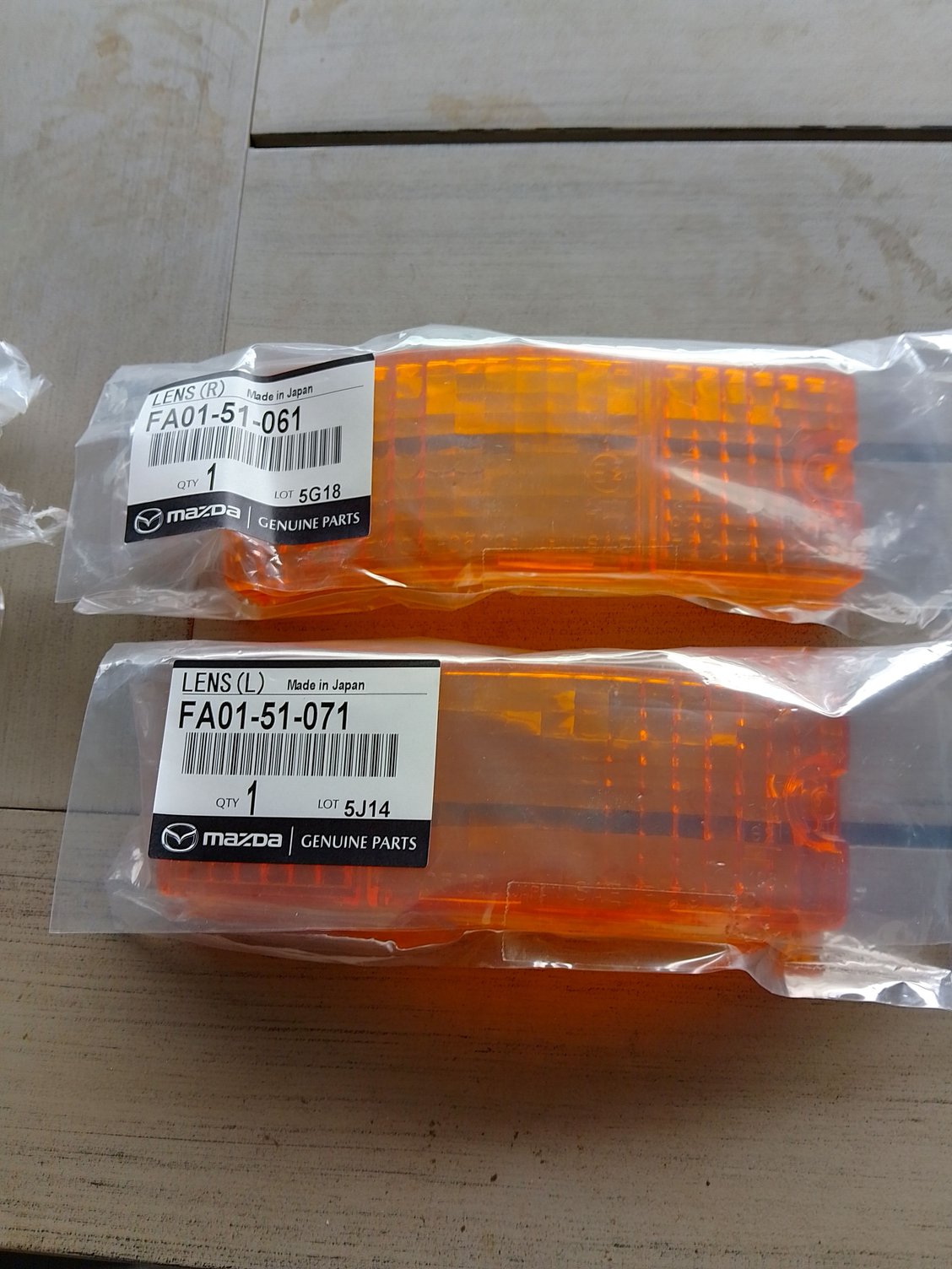 JDM orange markers - Aust and JDM versions have the same part no.