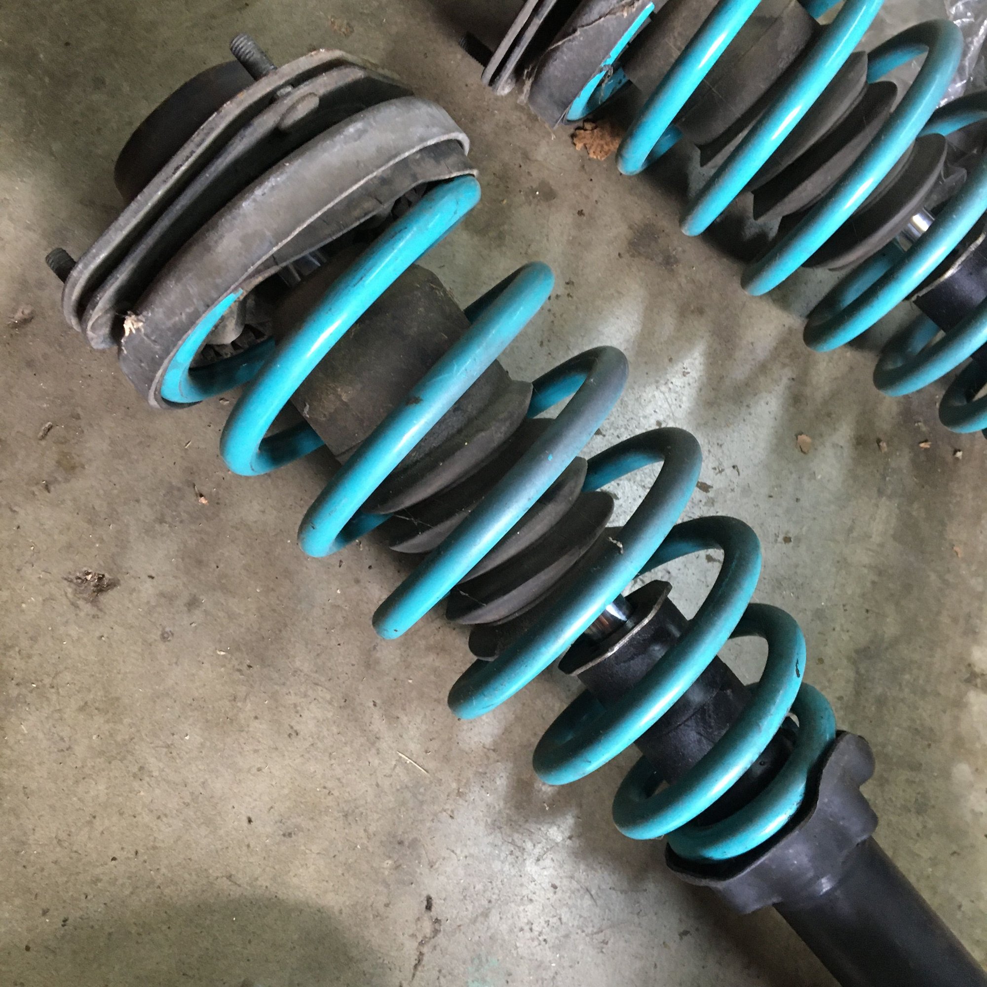 Steering/Suspension - GSL-SE FB 4x114.3 Front Spindles w/ Tokico Illumina Shocks/Springs - Used - 1984 to 1985 Mazda RX-7 - Chattanooga, TN 37412, United States