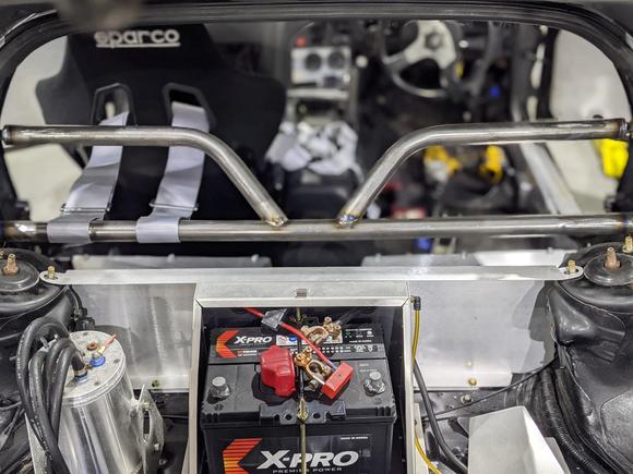 So my concern was using a 6 point harness during track days and the lack of products on the market that can function as a harness bar so this is what the guys at Driver Motorsports came up with.