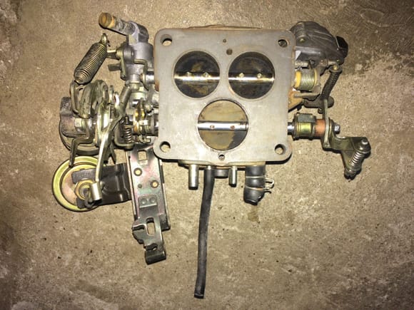 bottom side of "carburetor" type throttle body