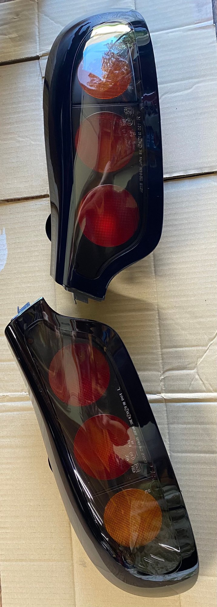 Lights - FD RX-7 99 Spec Round Taillights Excellent Condition!! - Used - 1992 to 2002 Mazda RX-7 - Prince Frederick, MD 20678, United States