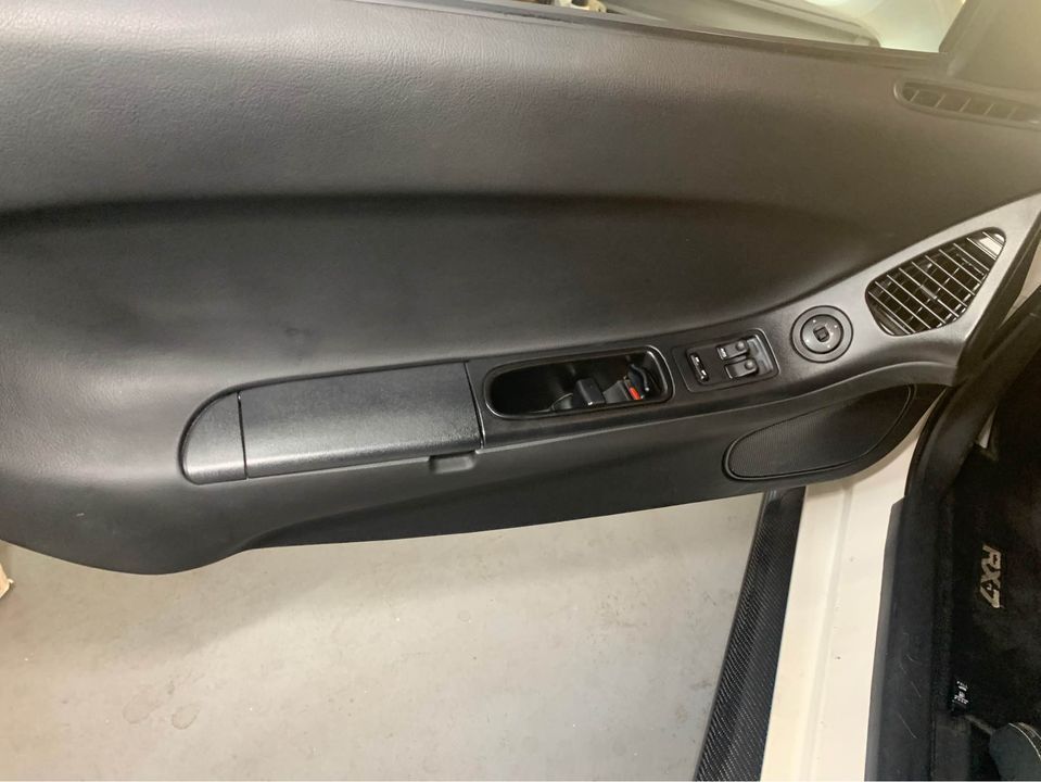 1994 Mazda RX-7 - LHD 1994 Clean Chaste White FD - Used - VIN JM1FD3336R0301732 - 58,675 Miles - Manual - White - Savannah, GA 31405, United States