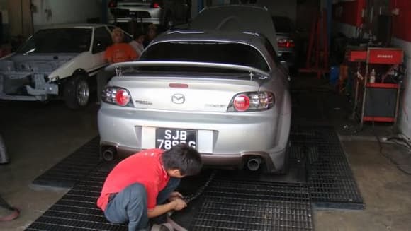 Dyno at GT Auto, Malaysia

Making sure my car wont fly of the dyno machine