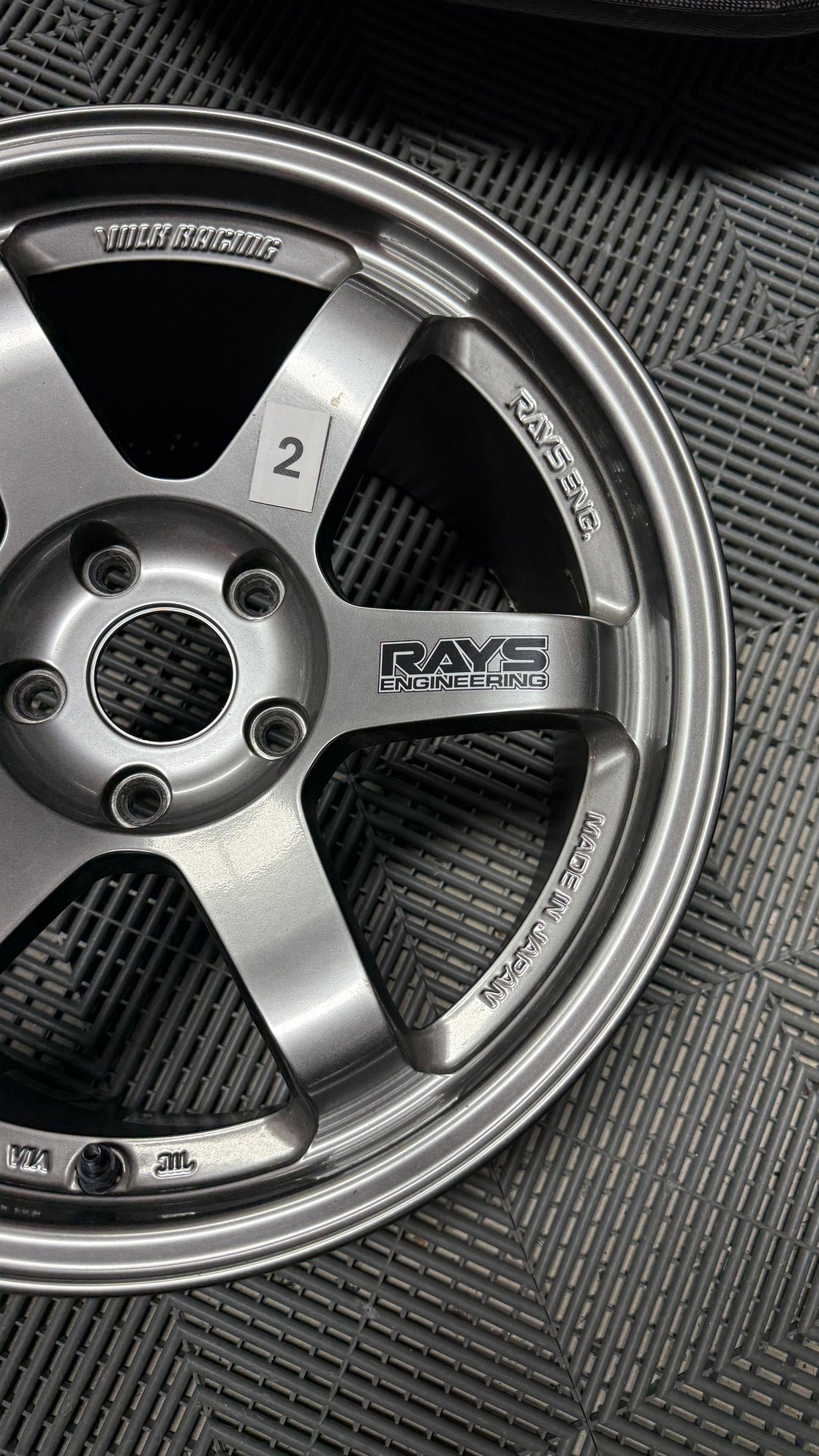 Wheels and Tires/Axles - Evasive Spec 17x9.5 +41 Formula Silver TEs - Used - All Years Any Make All Models - Glendale, AZ 85307, United States