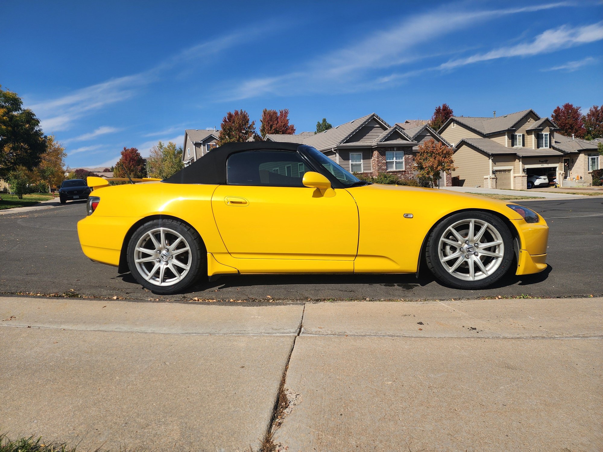 2005 Honda S2000 - FS:CO 2005 Rio yellow Honda s2000 - Used - VIN jhmap21455s005816 - 103,000 Miles - 4 cyl - 2WD - Manual - Convertible - Yellow - Parker, CO 80134, United States