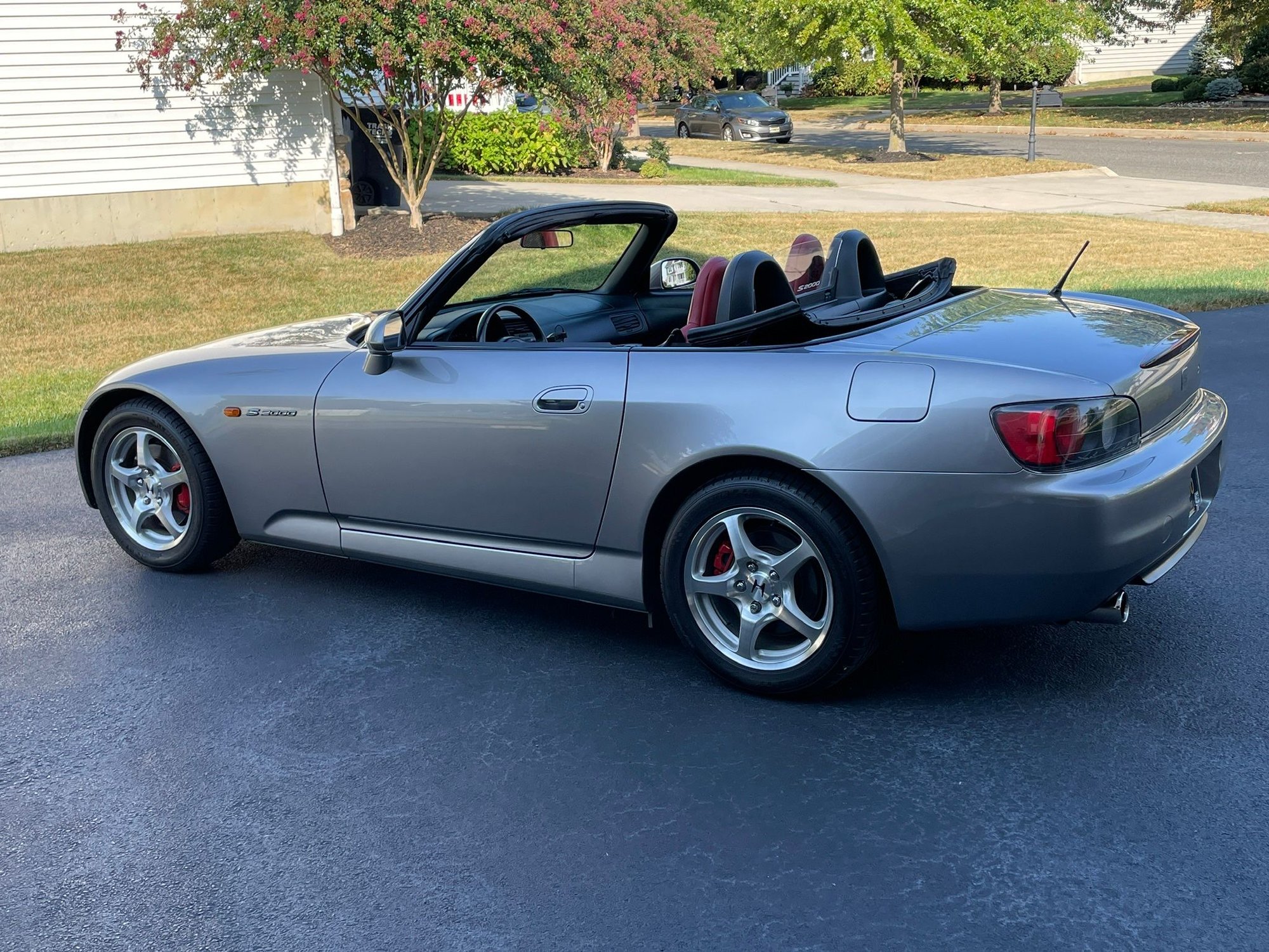 2000 Honda S2000 - DE - 00 Silverstone/Red with 56K miles - New - VIN jhmap1148yt007083 - 55,900 Miles - 4 cyl - 2WD - Manual - Convertible - Silver - Middletown, DE 19709, United States
