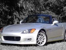 S2000 B&amp;W Background Blur S2Ki sig.jpg