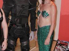 Stefan and Sondra, Halloween 2002.jpg