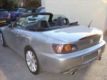 S20002006 004.jpg