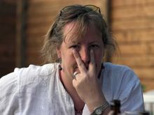 Sue-Vs.jpg