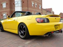 yellow little s.jpg