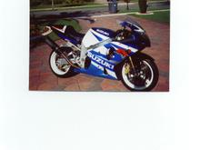 gsx-r1000.jpg