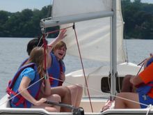 Sailing - kids 2009 004.jpg