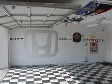 Garage left.JPG