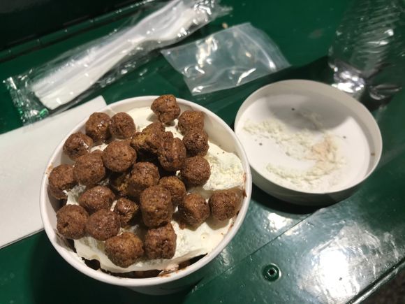 Doobie Snack - Chocolate Pudding loaded with toppings 