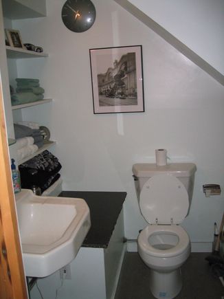 apt17.jpg