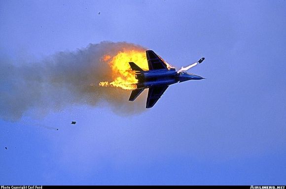 AirlinersNetEJECT!.jpg