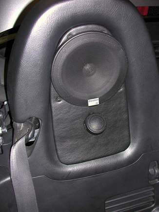 Roll Hoop Speakers Front Offset View