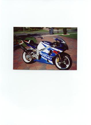 gsx-r1000.jpg