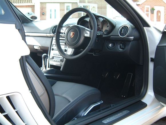 Porsche Cayman S after 14.JPG