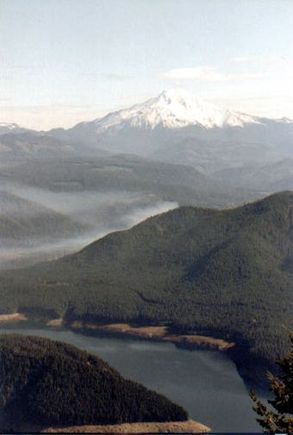 DETROIT LAKE AND MT JEFFERSON.jpg