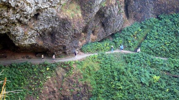 15 BELOW SILVER FALLS.jpg