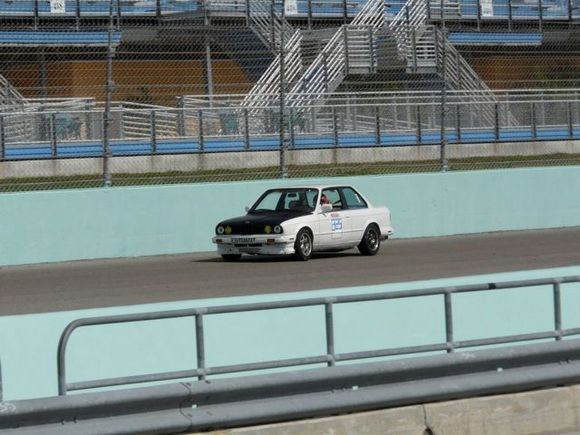 BMW325is-Resize.jpg