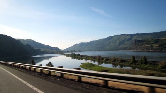 06 gorge 2.jpg