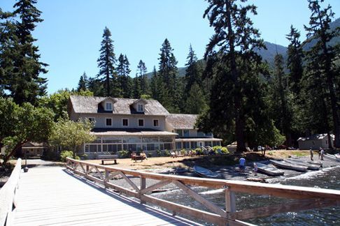 Lake Crescent Lodge.jpg