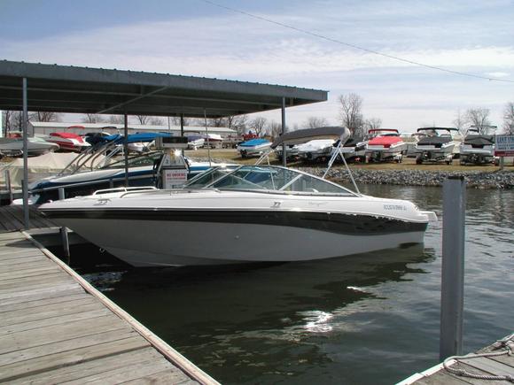 boat pics 001.jpg