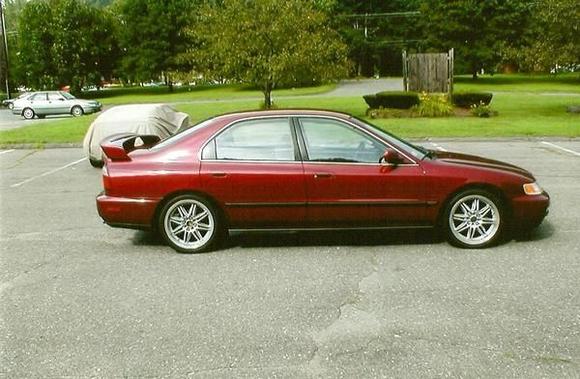 011 96 Honda Accord LX CRX Under The Car Cover