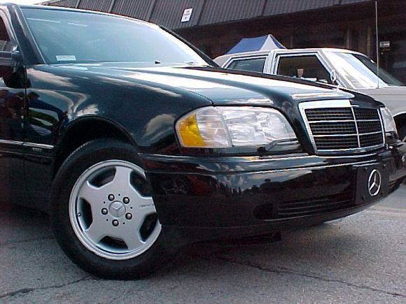 Benz - 10.JPG