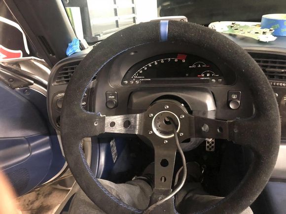 texting and driving is bad mmmmkay. i have an idea. 