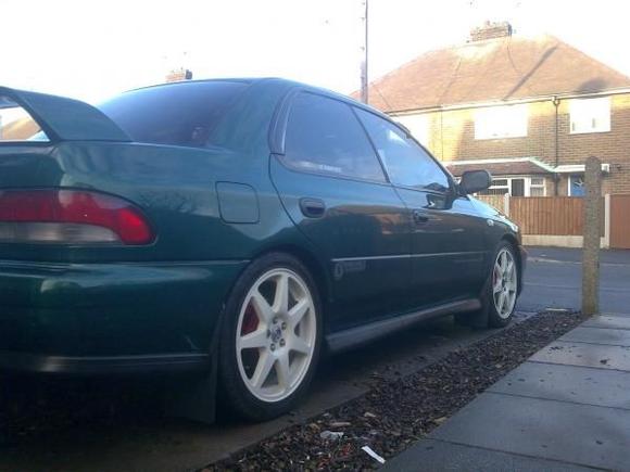 prodrive 7 wheels in white
