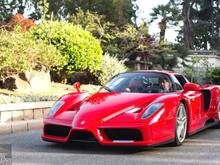 Ferrari Enzo. Facebook: André Vieira - Photography