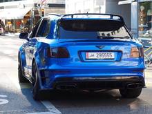 Supercars from Qatar have been taking over London, Monaco, Paris, and Cannes this summer. Here's an interesting Mansory Bentley Bentayga from Qatar.