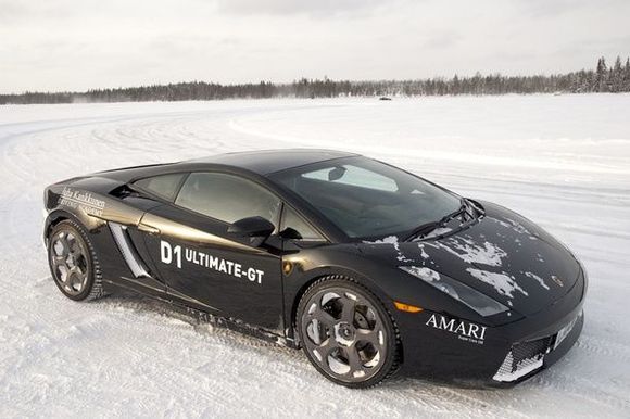 Ice driving - Supercars on Ice