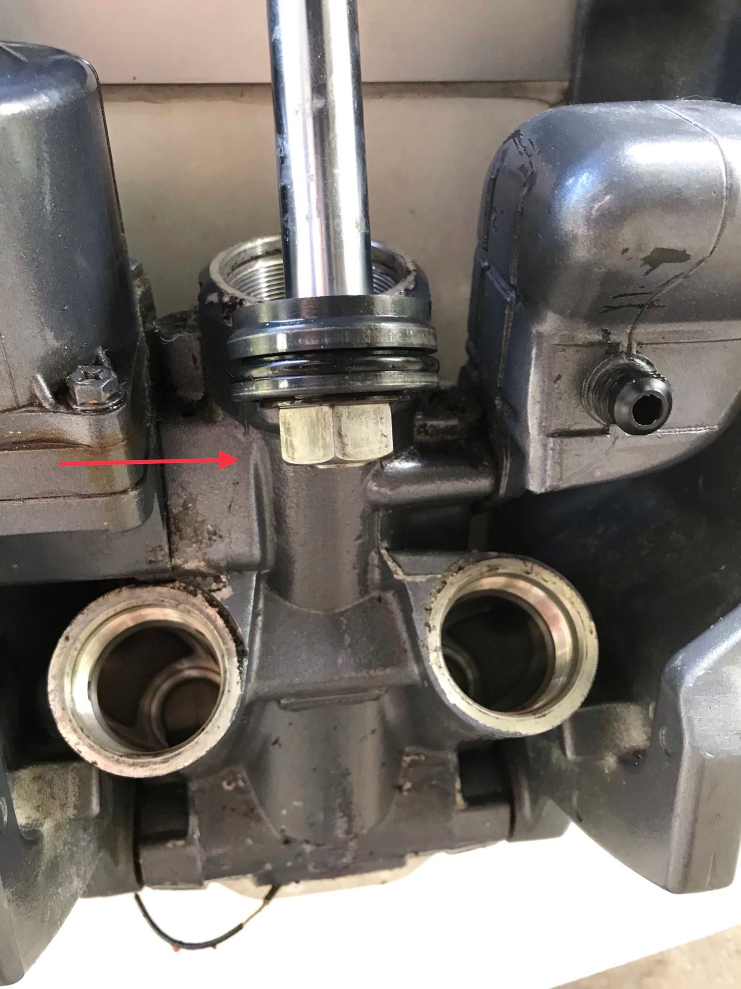 Removing tilt piston on SX200TXRB The Hull Truth Boating and