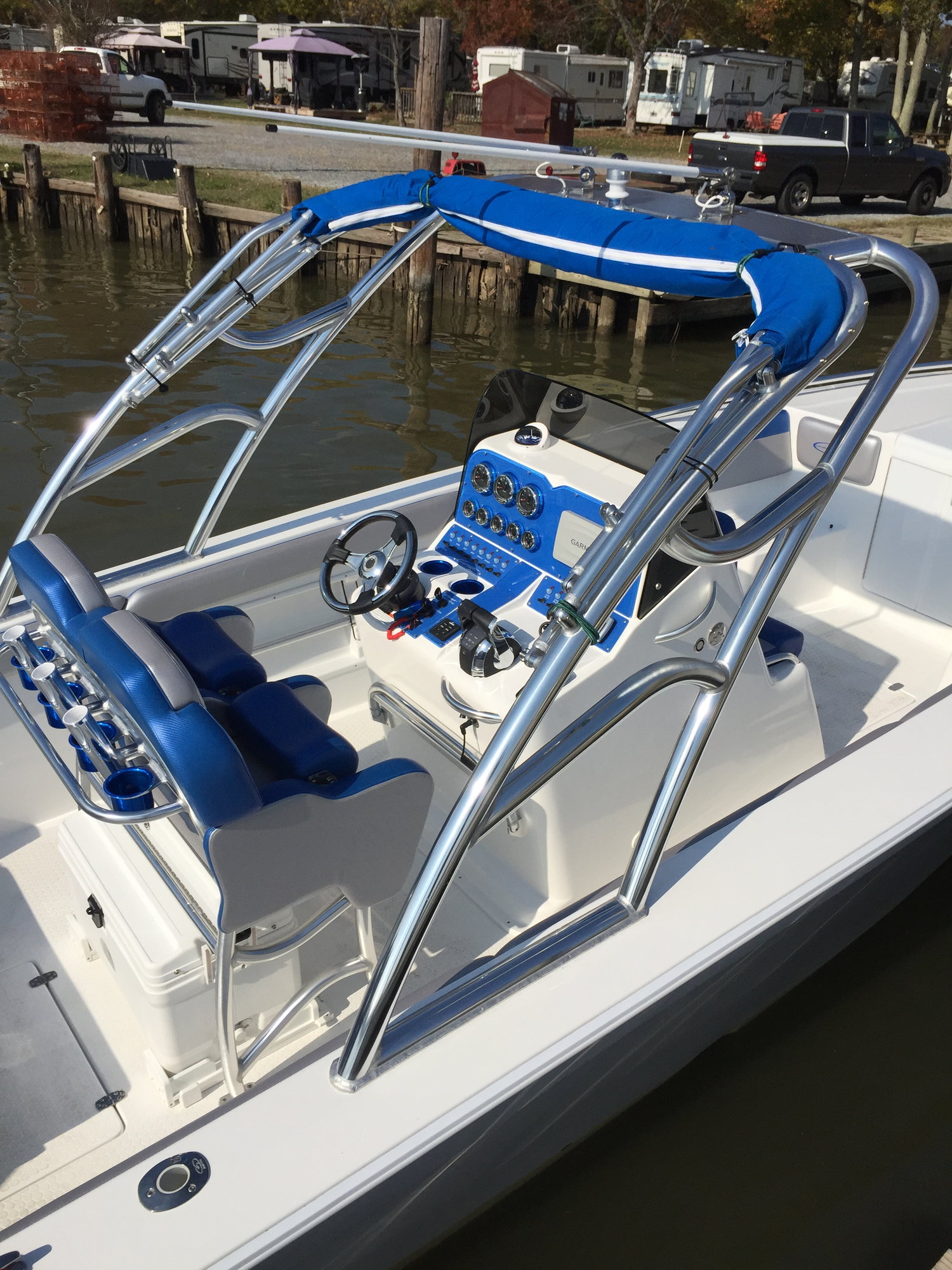 Why are so many center console seats/leaning post so far back? - The Hull  Truth - Boating and Fishing Forum