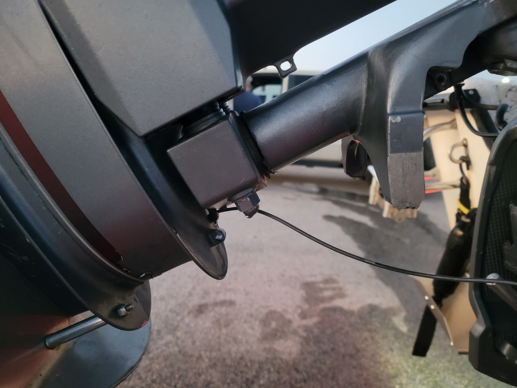 Cable Coming From Yamaha Lower Unit The Hull Truth Boating and