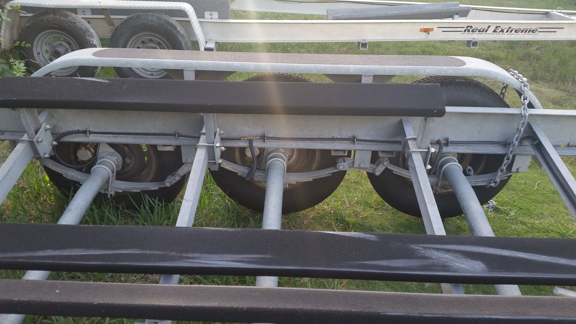 Tandem trailer, rear axle shackle flipping when unloaded The Hull Truth Boating and Fishing